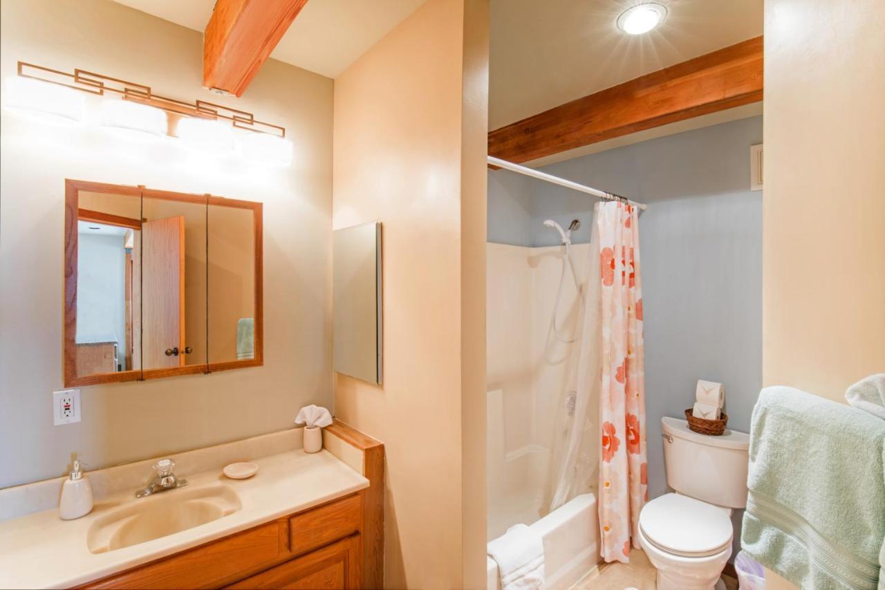 Amazing Oceanview 2 Bedroom Oceanfront! By Oceanviewhottubs Shelter Cove, Ca Tesla Ev Station מראה חיצוני תמונה